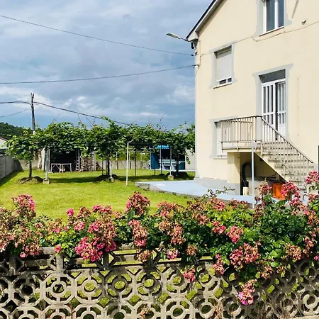 Carballeira House Lago (Lugo)